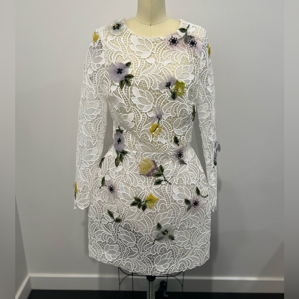 Monique Lhuillier Structured Long Sleeve Dress - 12 / SILK WHITE GUIPURE LACE